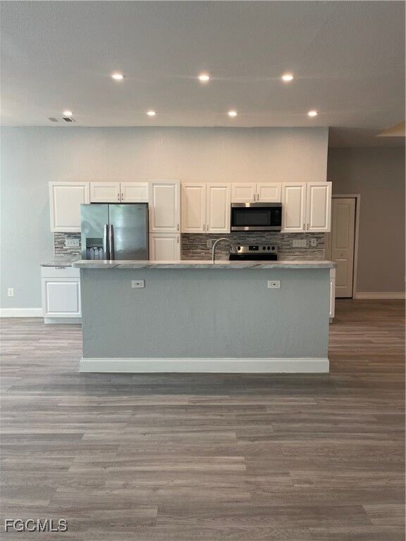 Property Photo:  3043 Dunbar Avenue  FL 33916 