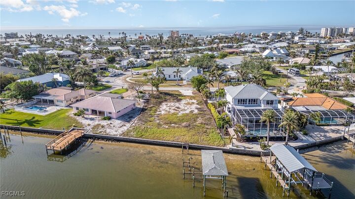 Property Photo: 5636 Williams Drive FL 33931