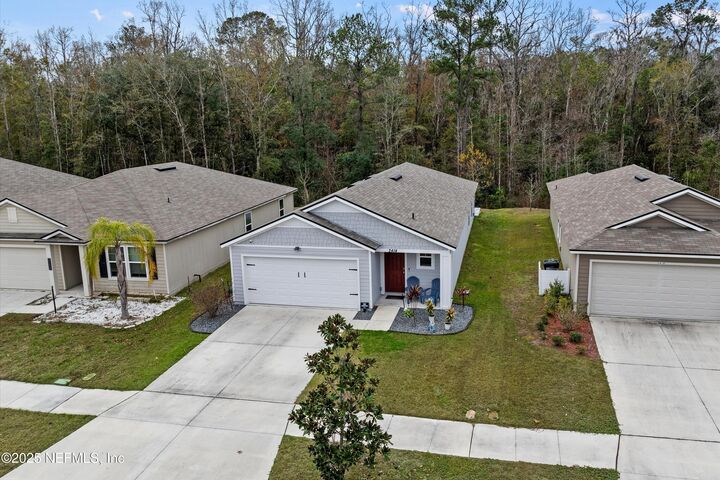 Property Photo: 2414 Oak Stream Drive FL 32043