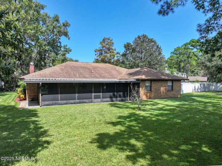 Property Photo: 12876 Squirrel Tree Court FL 32246