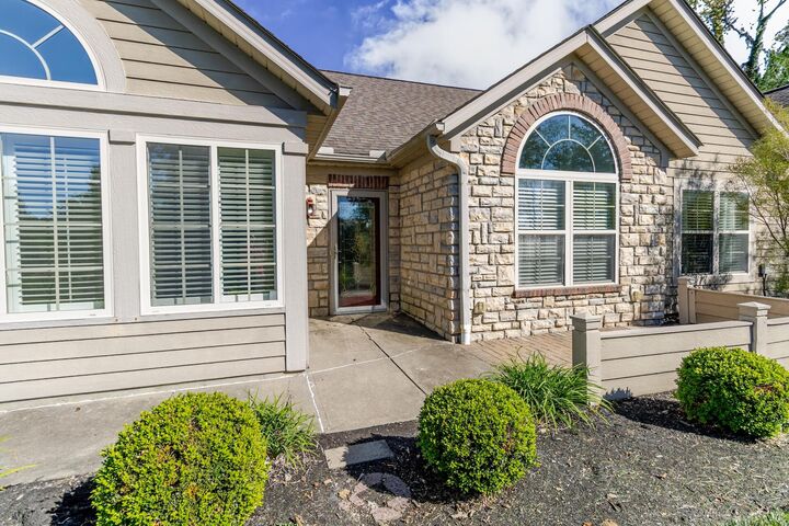 Property Photo: 9119 Royal Oak Lane KY 41091