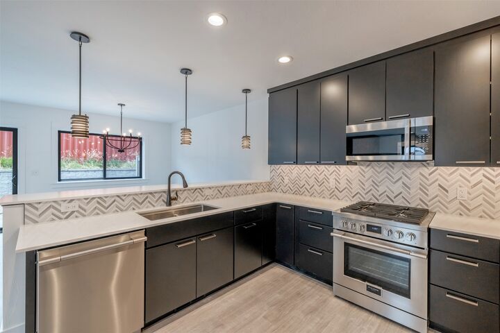 Property Photo:  2213 Hauser Boulevard  MT 59601 