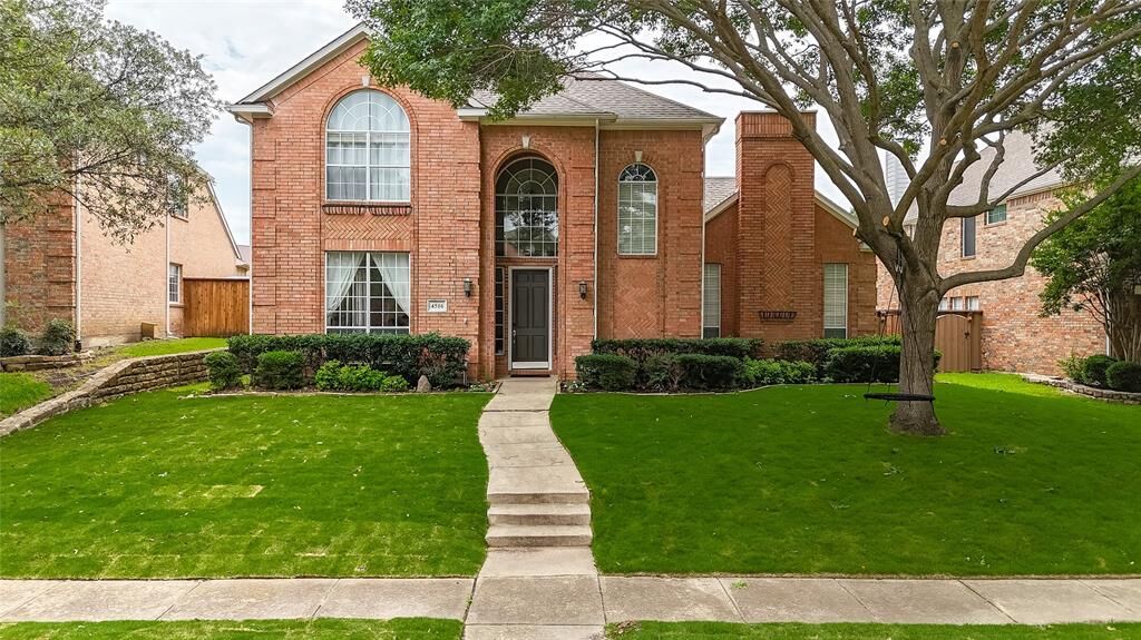 Property Photo: 4516 Chesterwood Drive TX 75093