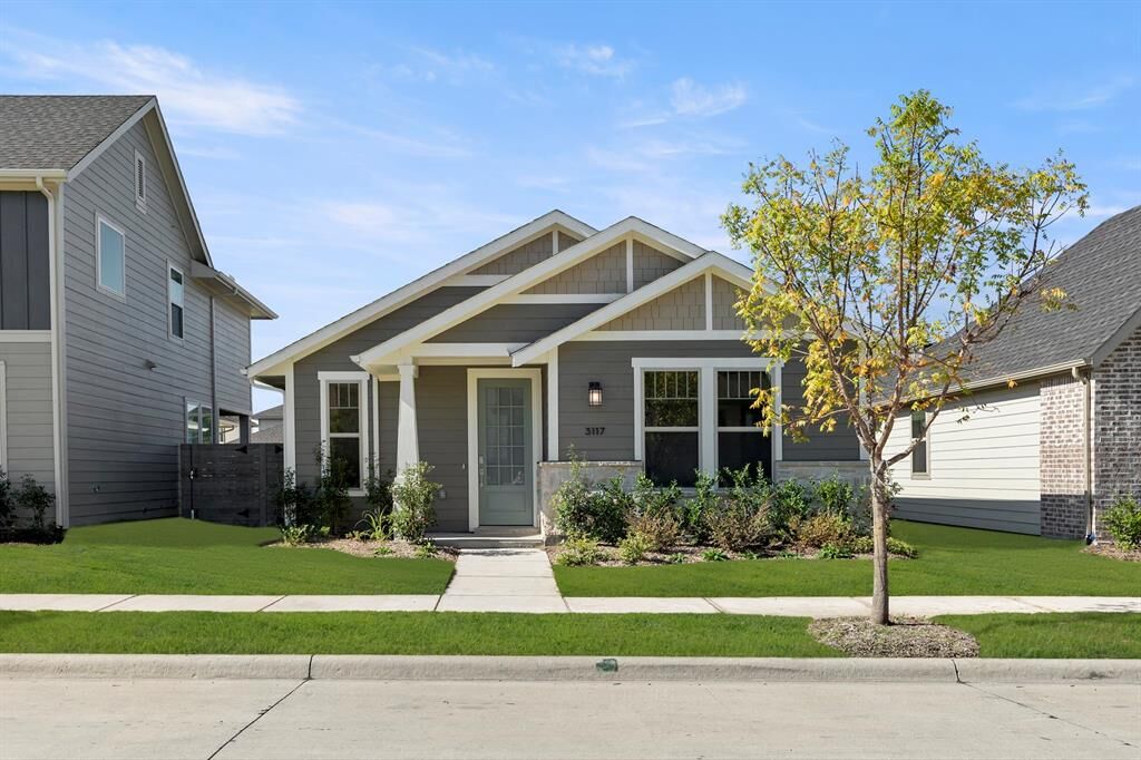 Property Photo:  3117 Eddington Drive  TX 75071 