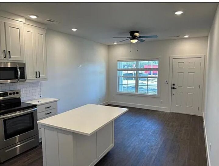 Property Photo:  503 7th Street 103  AR 72756 