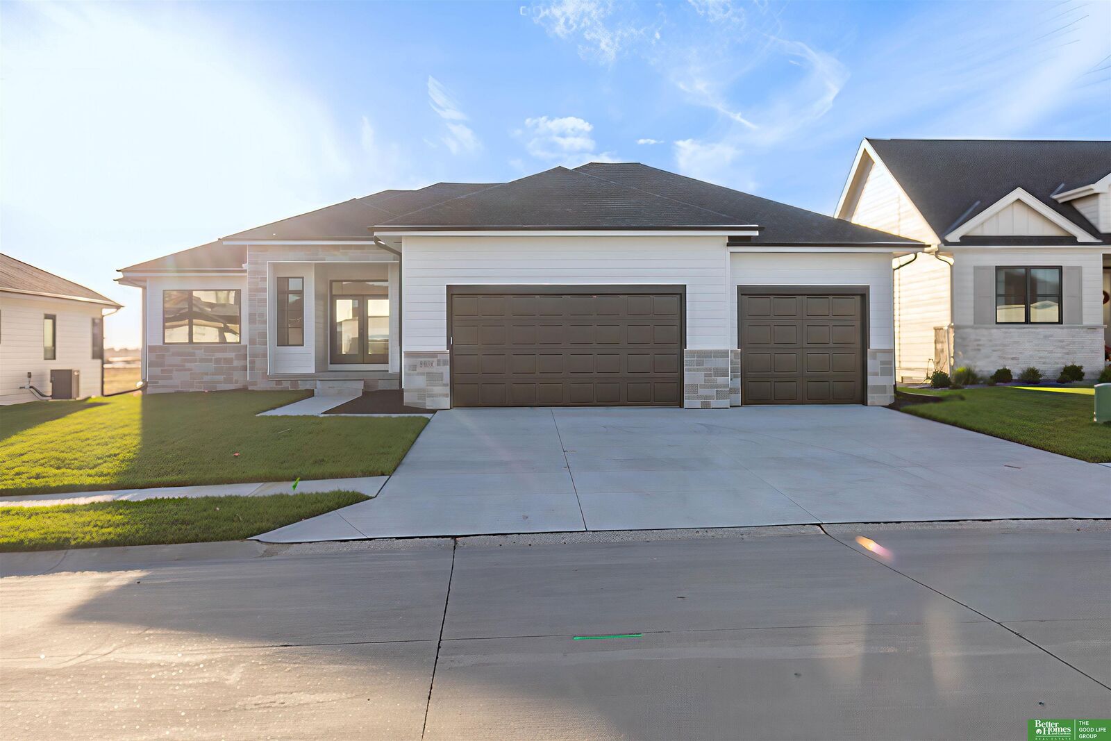 Property Photo:  5414 N 212th Street  NE 68022 