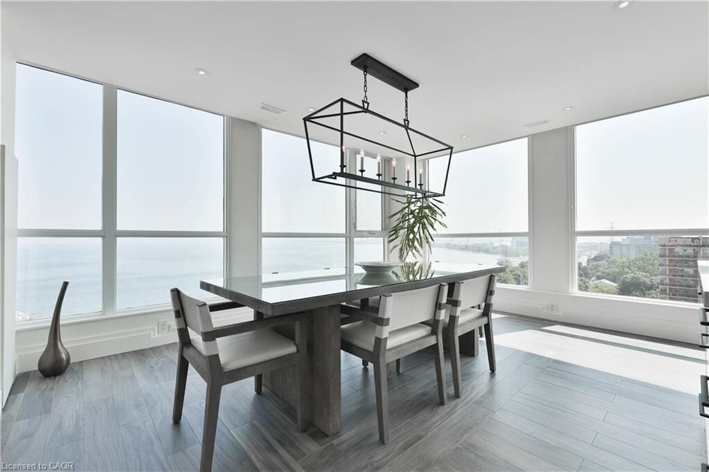 Property Photo: 415 Locust Street 1103 ON L7S 2J2