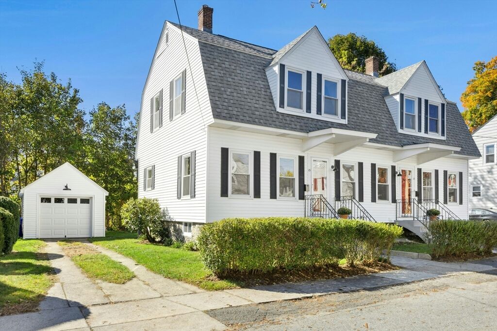 Property Photo:  15 Arthur Street 15  MA 01754 