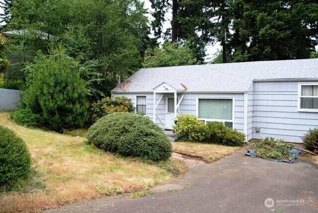 Property Photo: 14547 Ashworth Avenue N WA 98133
