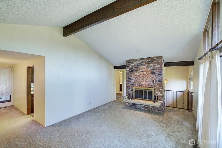 Property Photo: 19623 SE 216th Street WA 98038