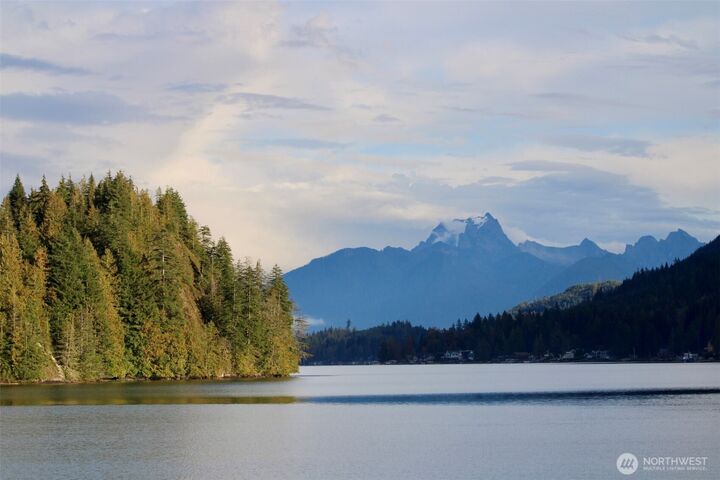 Property Photo: 32779 South Shore Drive WA 98274