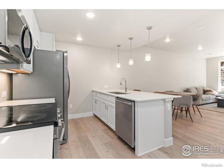 Property Photo:  4210 Vulcan Creek Drive 204  CO 80538 