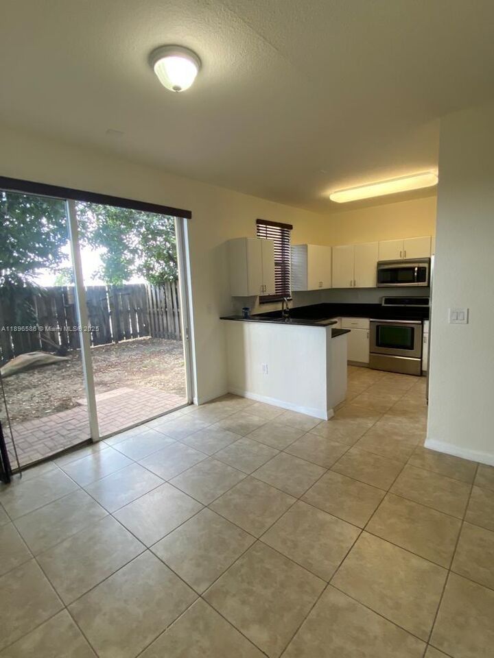 Property Photo: 15288 SW 119th Ter 15288 FL 33196