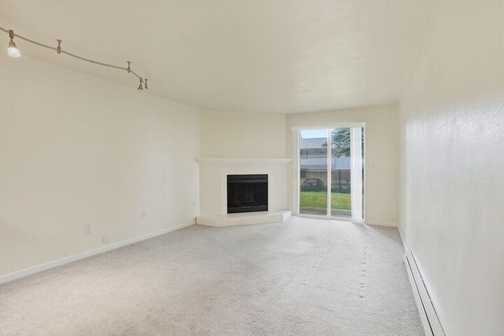 Property Photo: 6121 E 6th Ave K-101 WA 99212