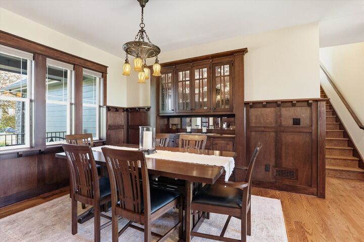 Property Photo: 2510 S Thierman Ln WA 99223