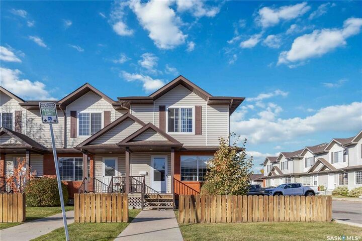 Property Photo: 135 Keedwell Street 20 SK S7W 0A3