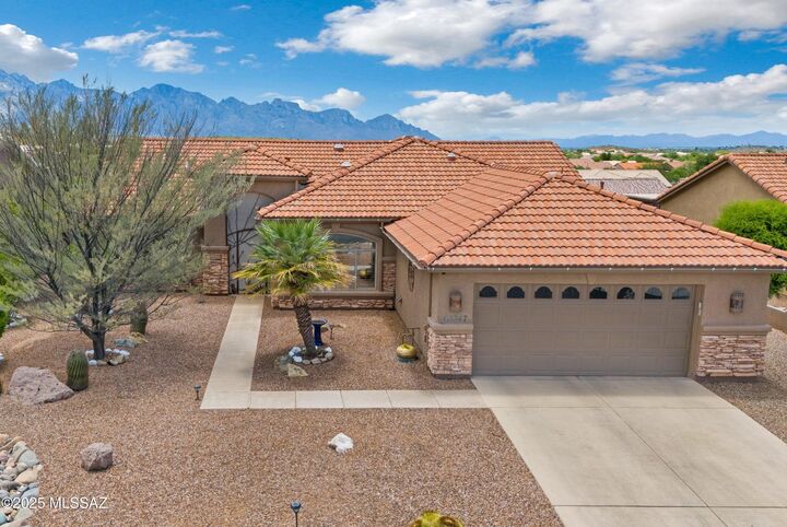63347 E Squash Blossom Lane  Tucson AZ 85739 photo