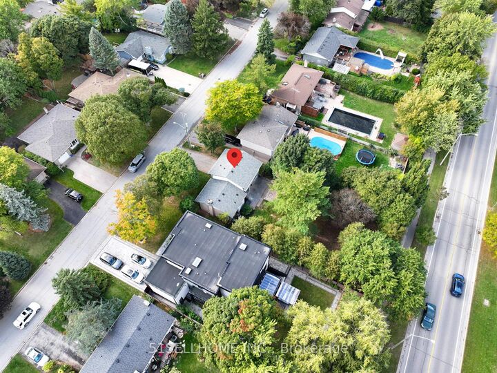 Property Photo:  1253 Kensington Park Road  ON L6H 2G8 