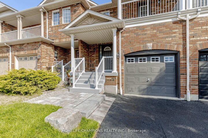 Property Photo:  27 Tasker Crescent  ON L1Z 1N8