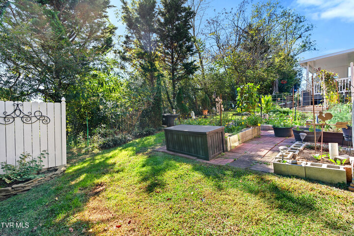 Property Photo: 126 Patriot Crossing TN 37745