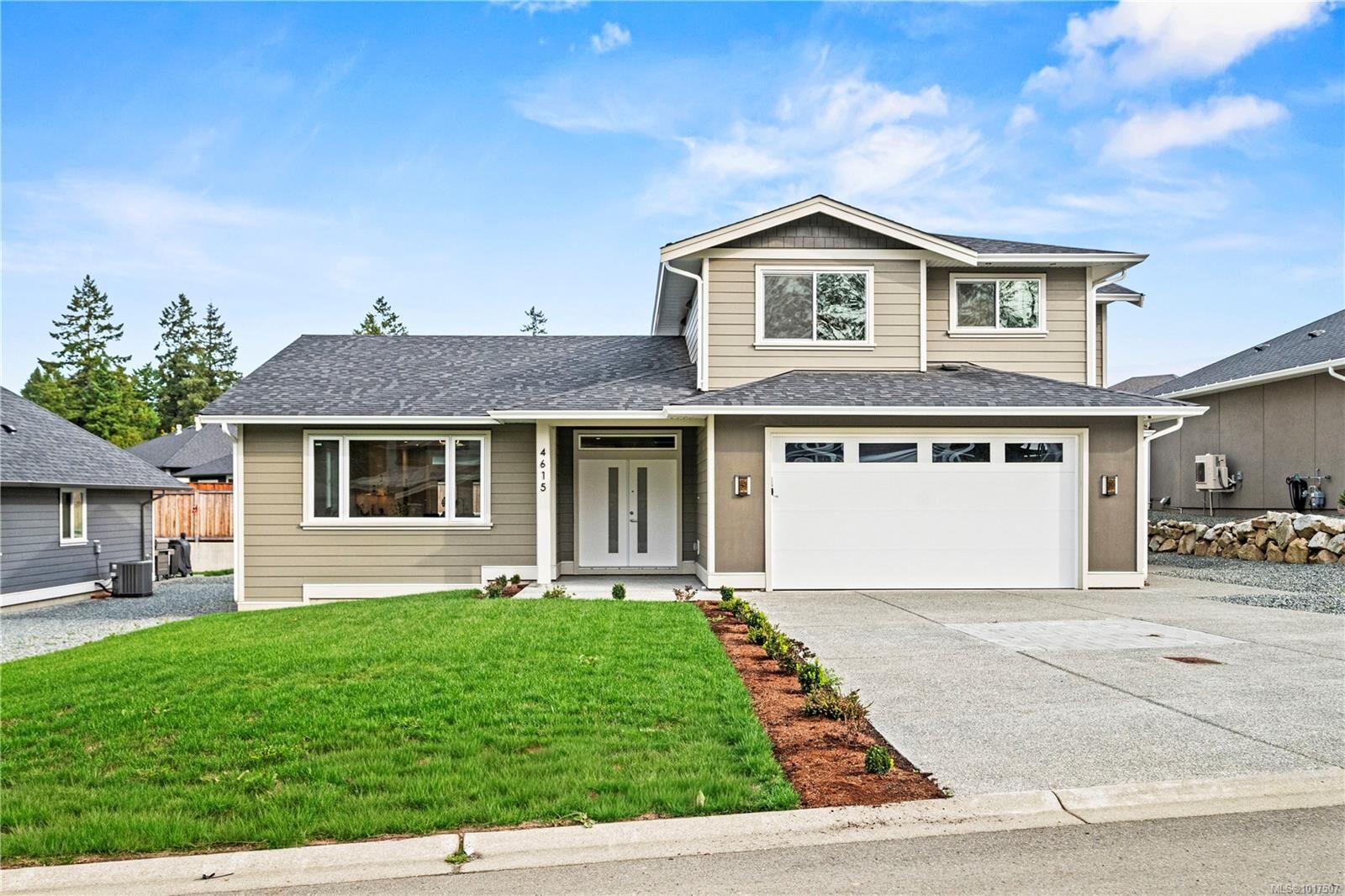 Property Photo:  4615 Galdwell Rd  BC V0R 1N1