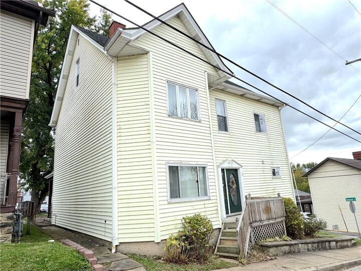 Property Photo: 20 Oak Street PA 15665