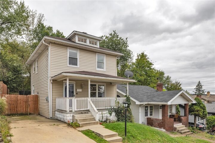 Property Photo: 530 Holmes Ave PA 15005