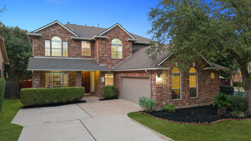 Property Photo: 11100 Alison Parke Trail TX 78750