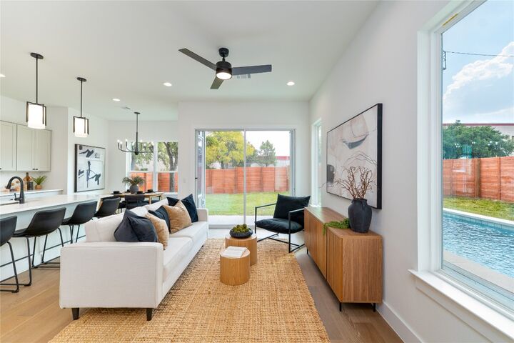 Property Photo: 1181 Leona Street TX 78702