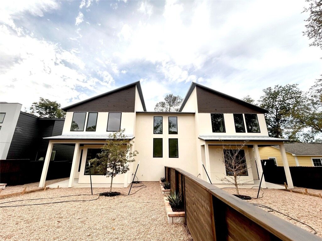 Property Photo: 4324 Airport Boulevard B TX 78722