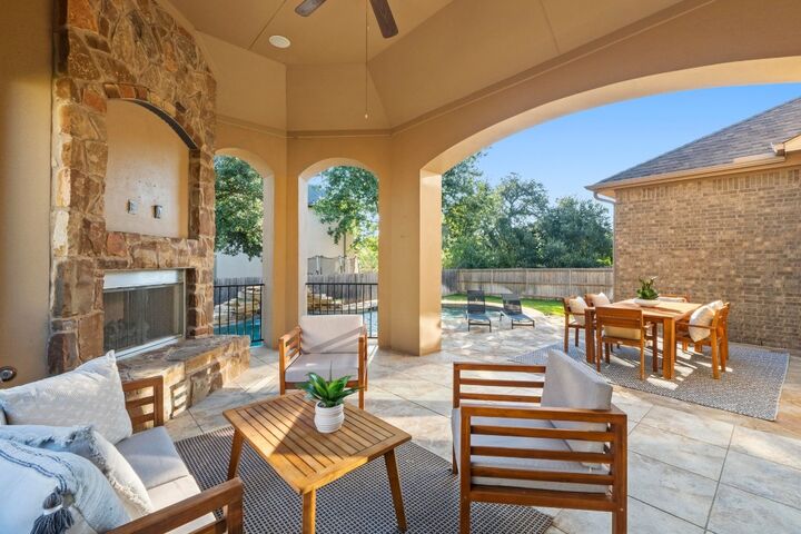 Property Photo: 3913 Obsidian Lane TX 78681