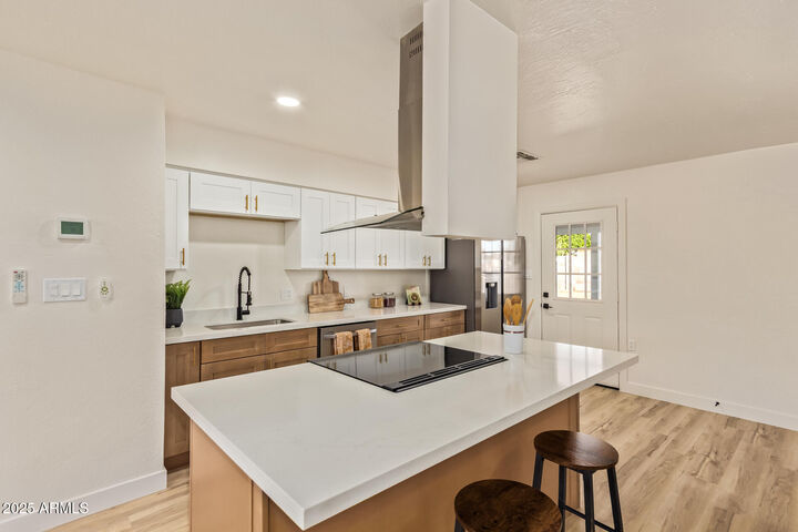 Property Photo: 433 N 111th Place AZ 85207