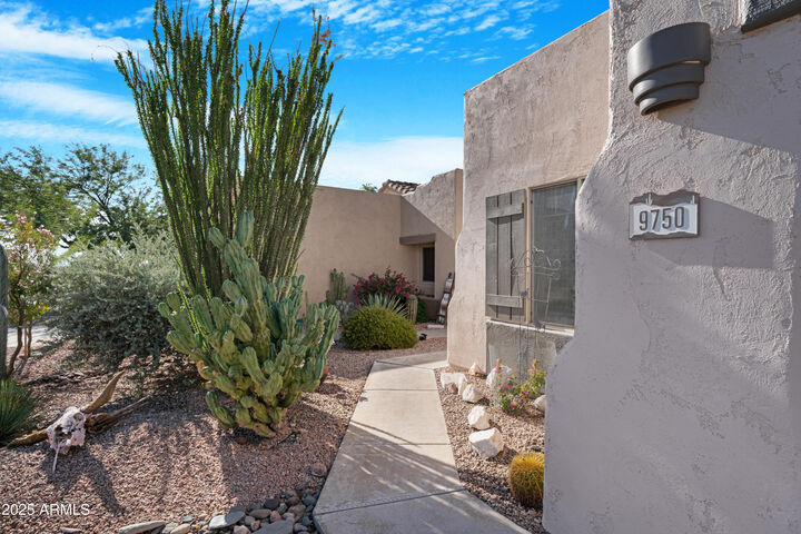 Property Photo:  9750 E Stone Circle Lane  AZ 85118 