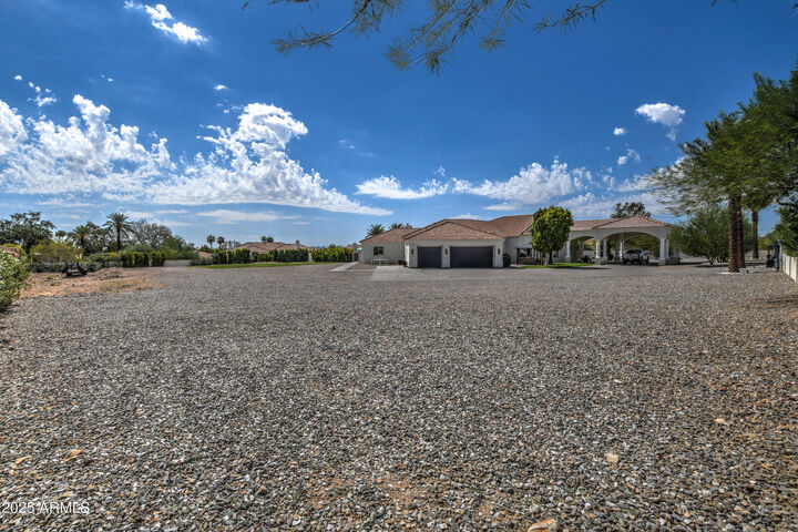10651 E Cactus Road  Scottsdale AZ 85259 photo