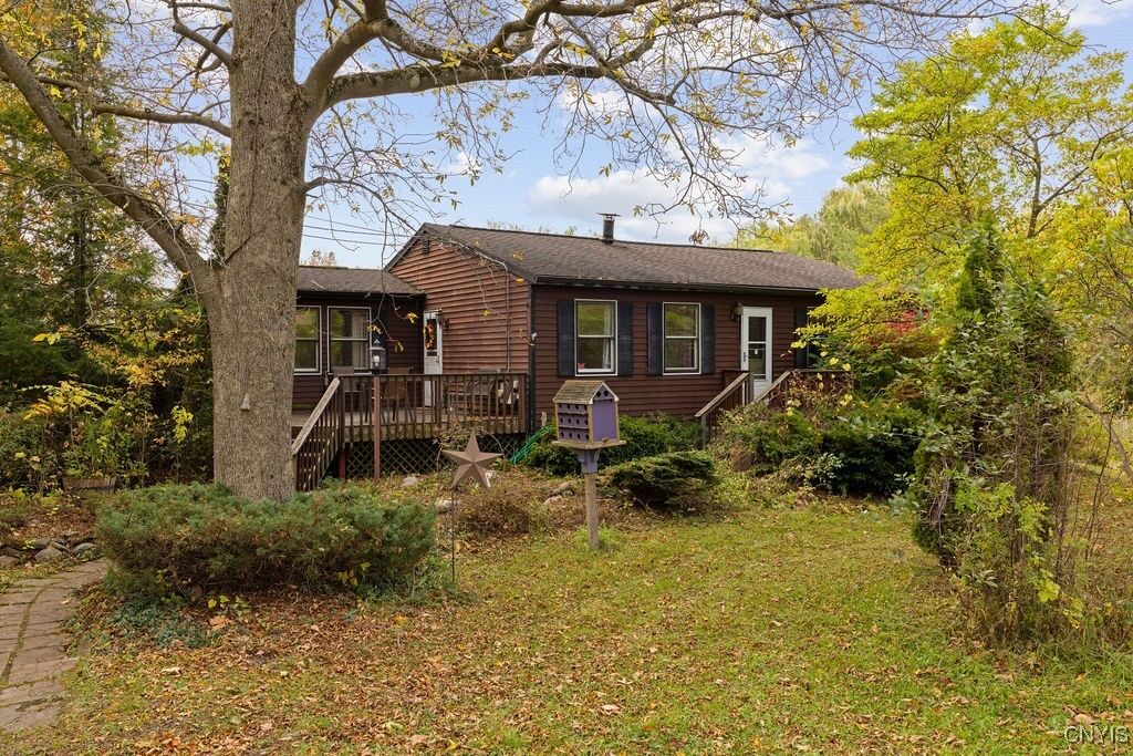 Property Photo: 7237 Kingdom Rd NY 13112