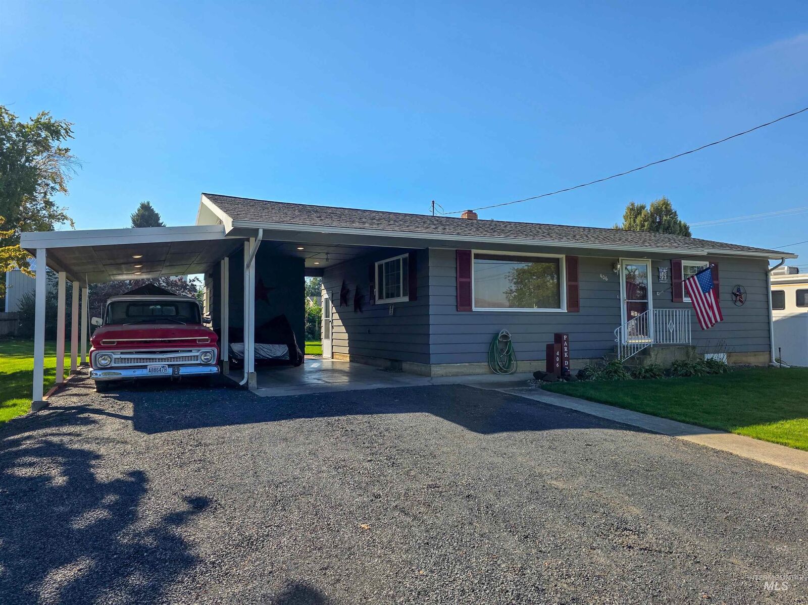 Property Photo:  406 Park Drive  ID 83501