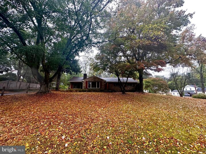 Property Photo:  1 High Acres Drive  NJ 08628 