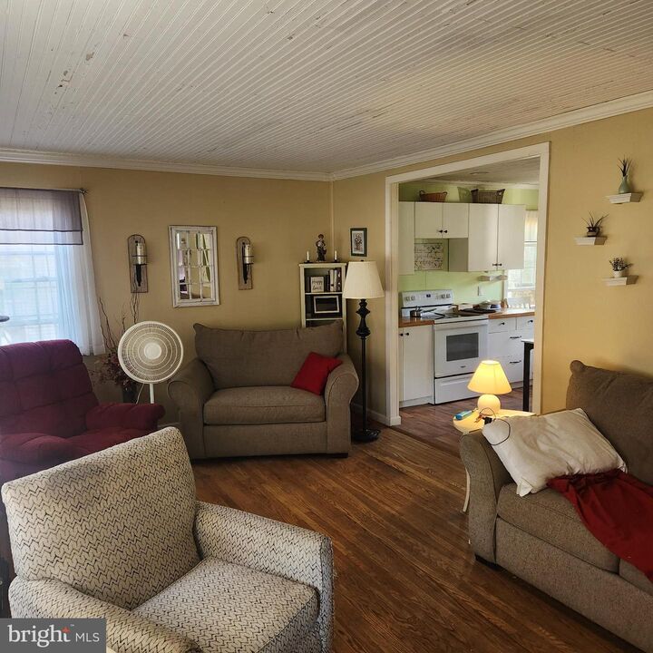 Property Photo: 101 Wood Lane PA 19606