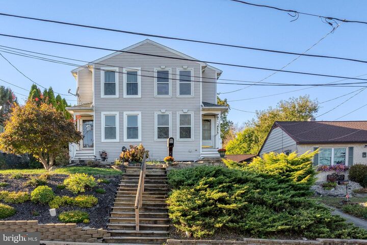 1229 Saint Joseph Street  Lancaster PA 17603 photo