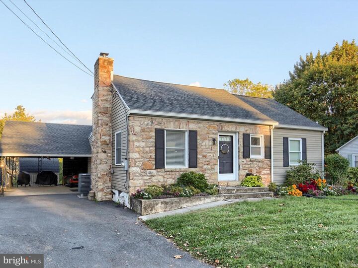 Property Photo: 510 Hogestown Road PA 17050