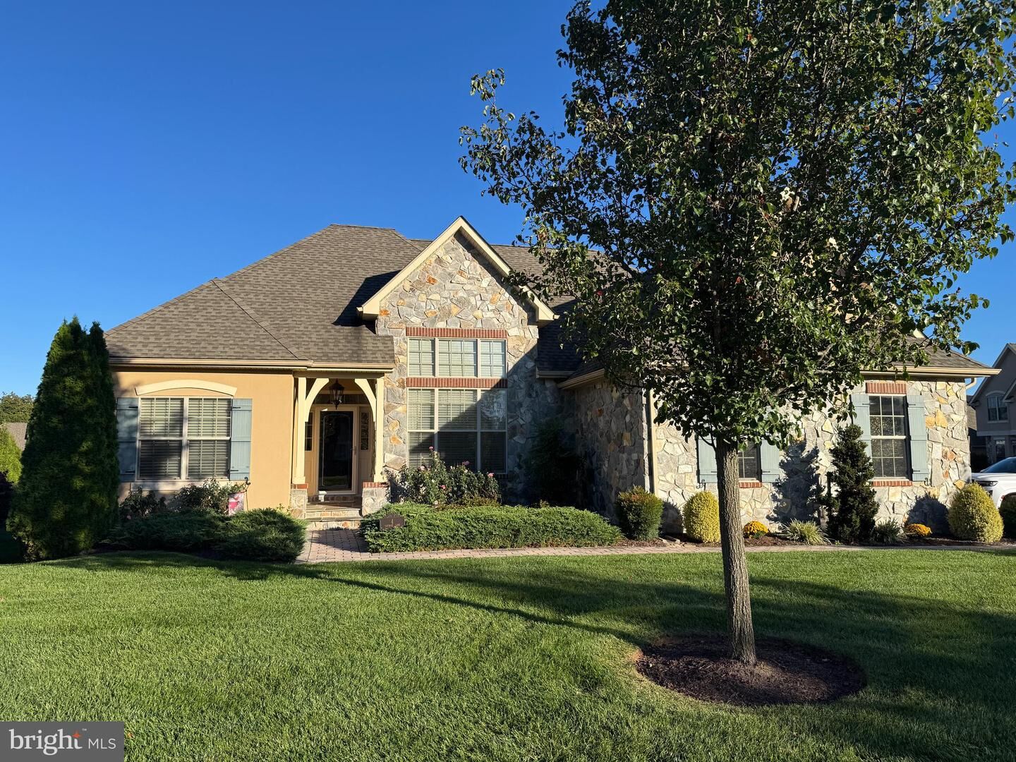 Property Photo: 4 Cottage Lane PA 17325