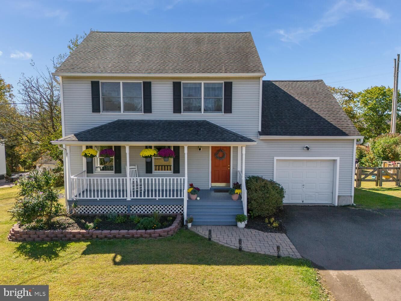Property Photo:  16 Chestnut Avenue  NJ 08825 