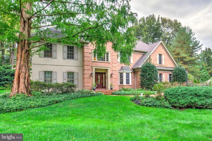 71 Leaman Road  Lancaster PA 17603 photo