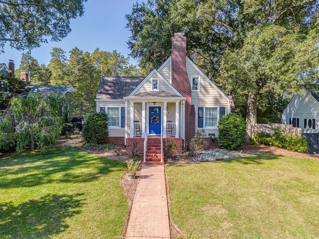 Property Photo: 402 Fairview Drive GA 30720