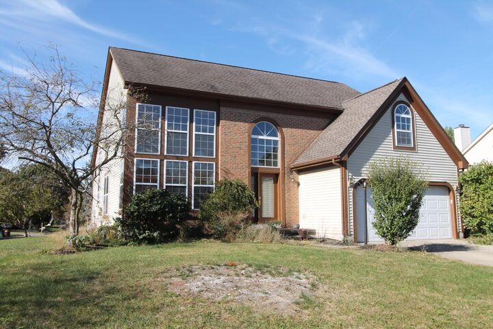 817 Dunvegan Circle  Pickerington OH 43147 photo