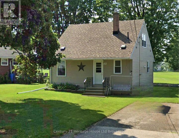 225 Algonquin Drive  South Huron (Exeter) ON N0M 1Y0 photo