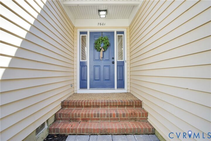 Property Photo:  7601 Crestview Drive  VA 23168 