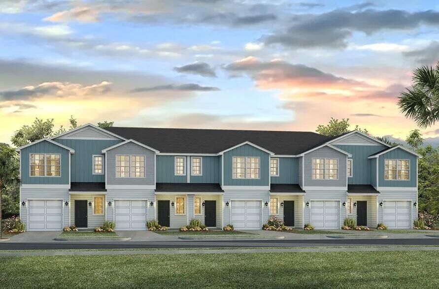 Property Photo: 333 Callie Drive FL 32536