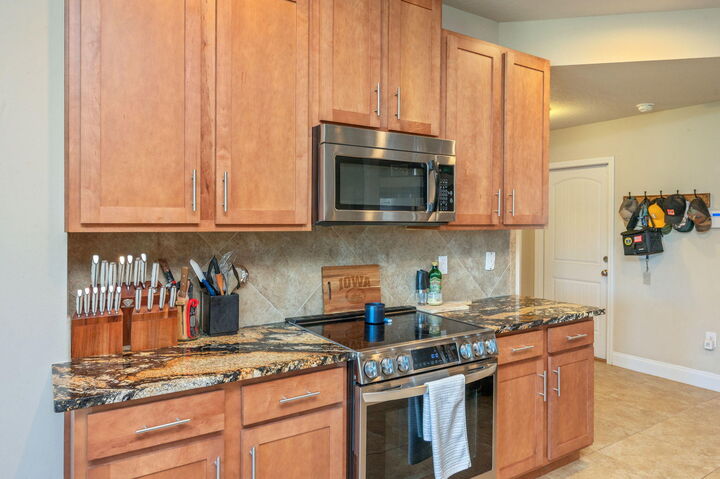 Property Photo: 4675 Chanteuse Parkway FL 32539