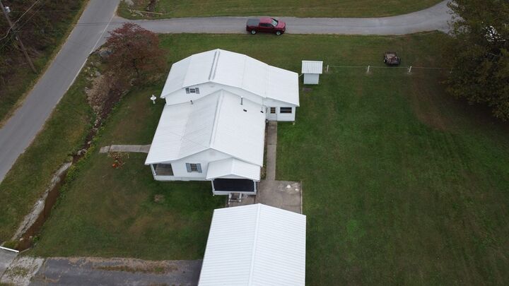 Property Photo: 2267 Meathouse Road KY 41519